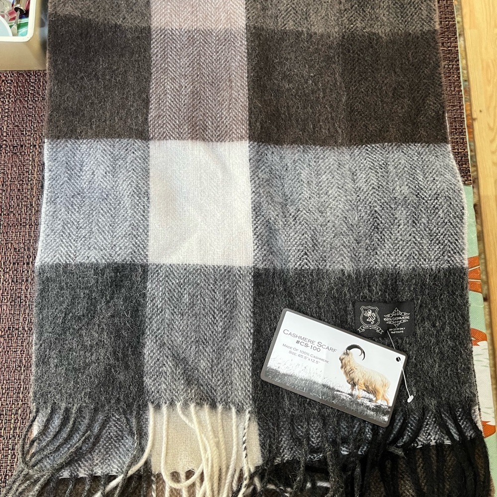 Elegant Brown and Cream Plaid Scarf